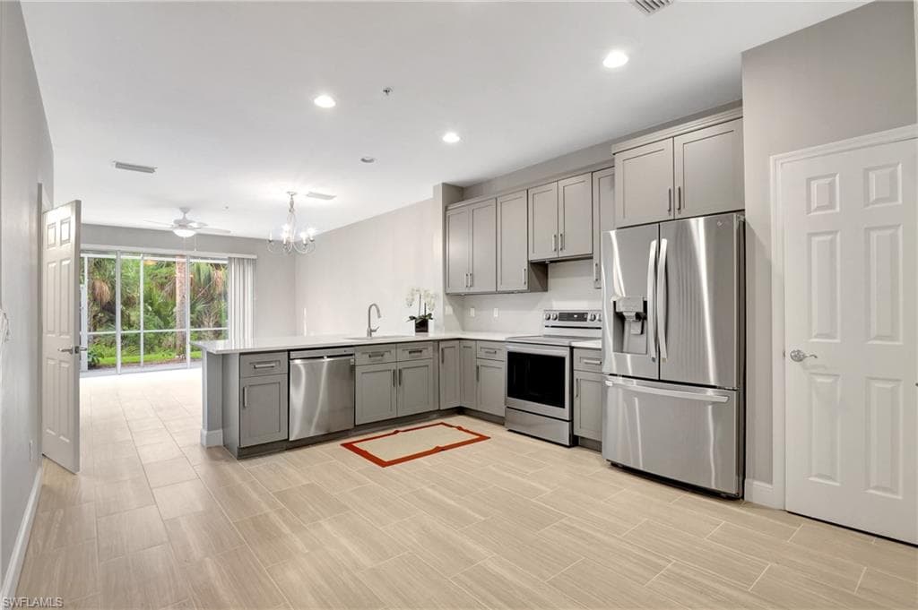 15629 Marcello CIR 134 NAPLES, FL 34110
