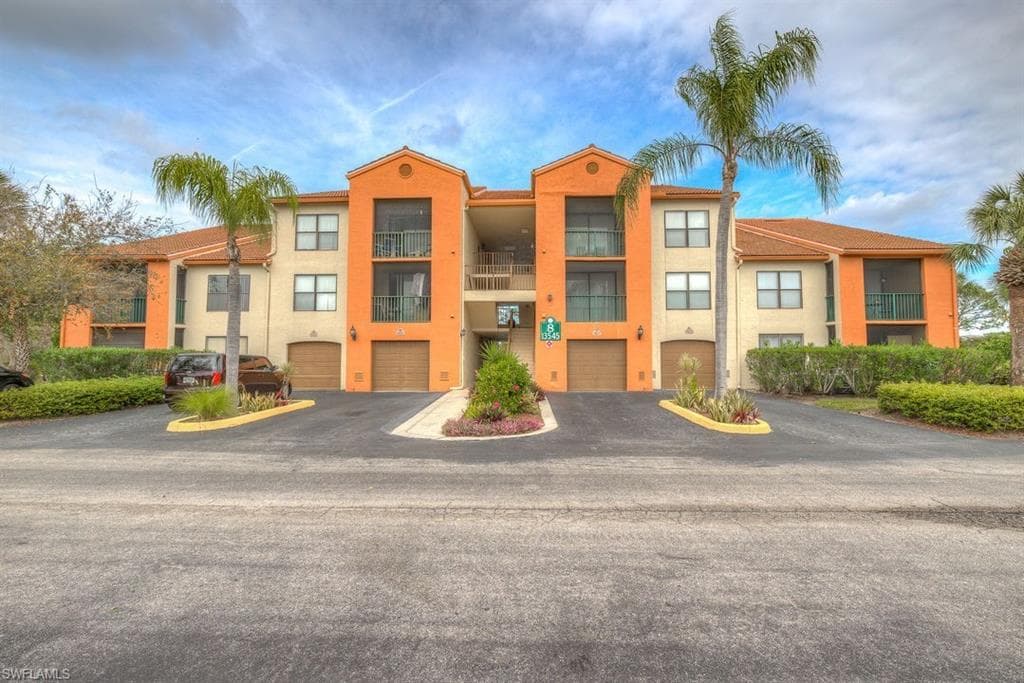 13545 Eagle Ridge DR 827 FORT MYERS, FL 33912