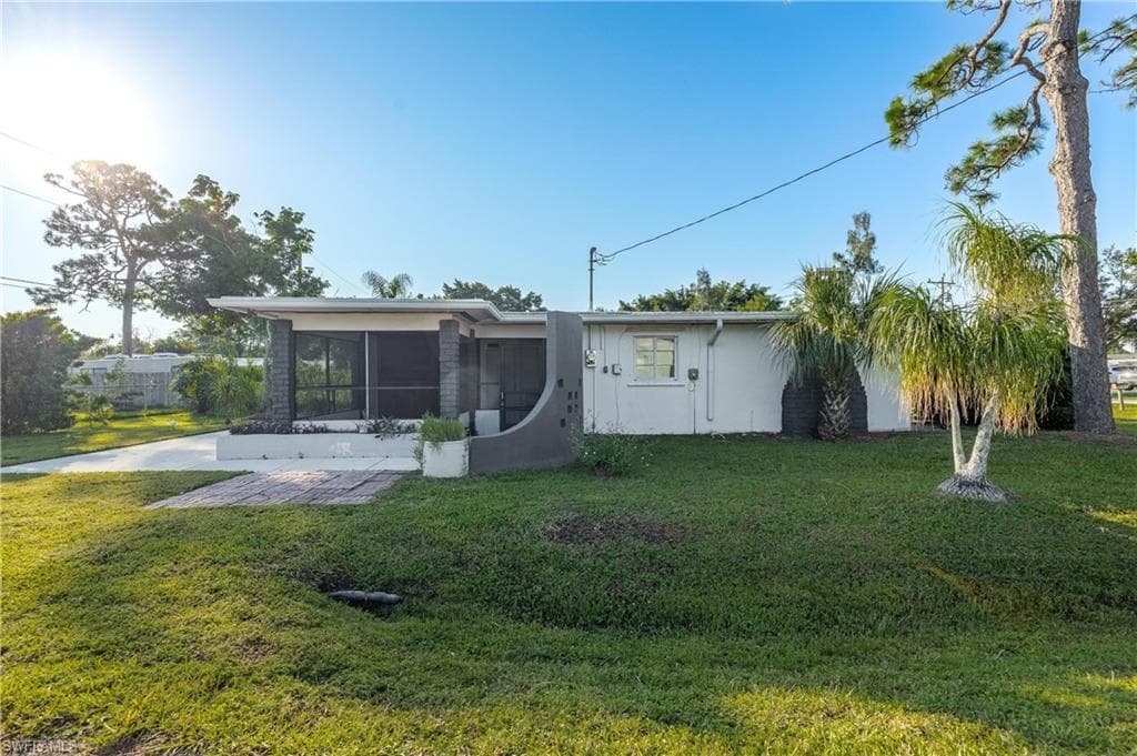 1338 Old Bridge RD NORTH FORT MYERS, FL 33917
