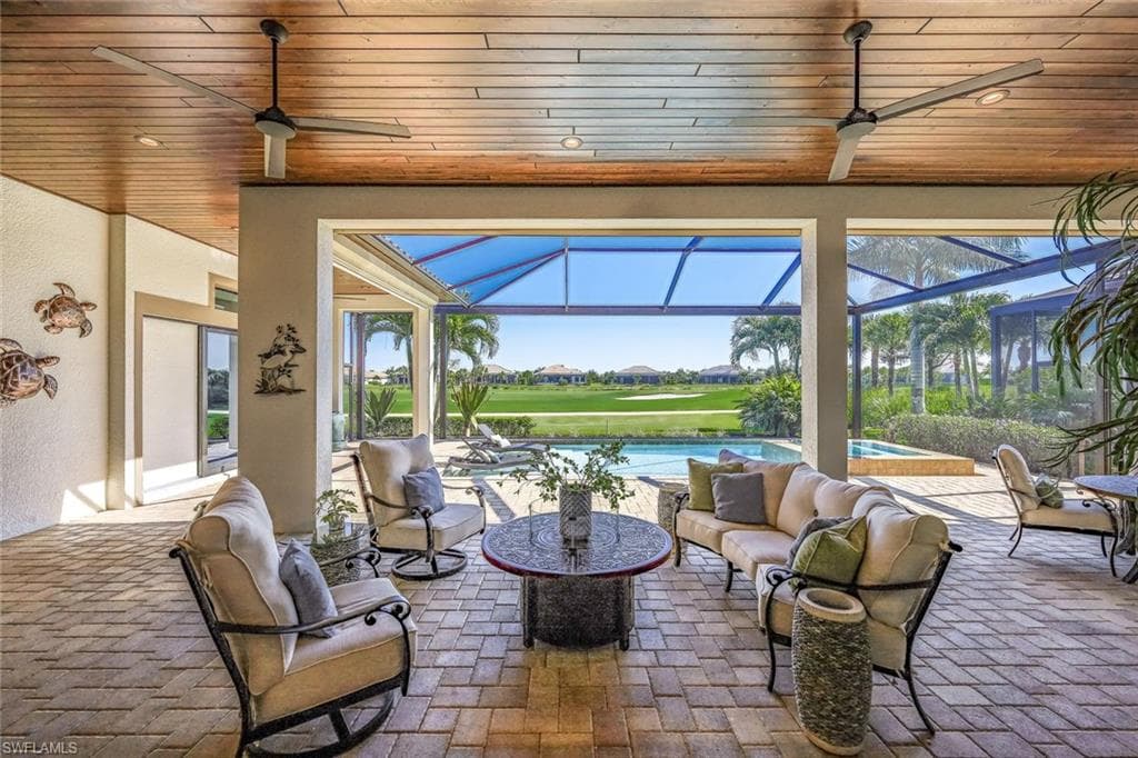 9071 Sorreno CT NAPLES, FL 34119