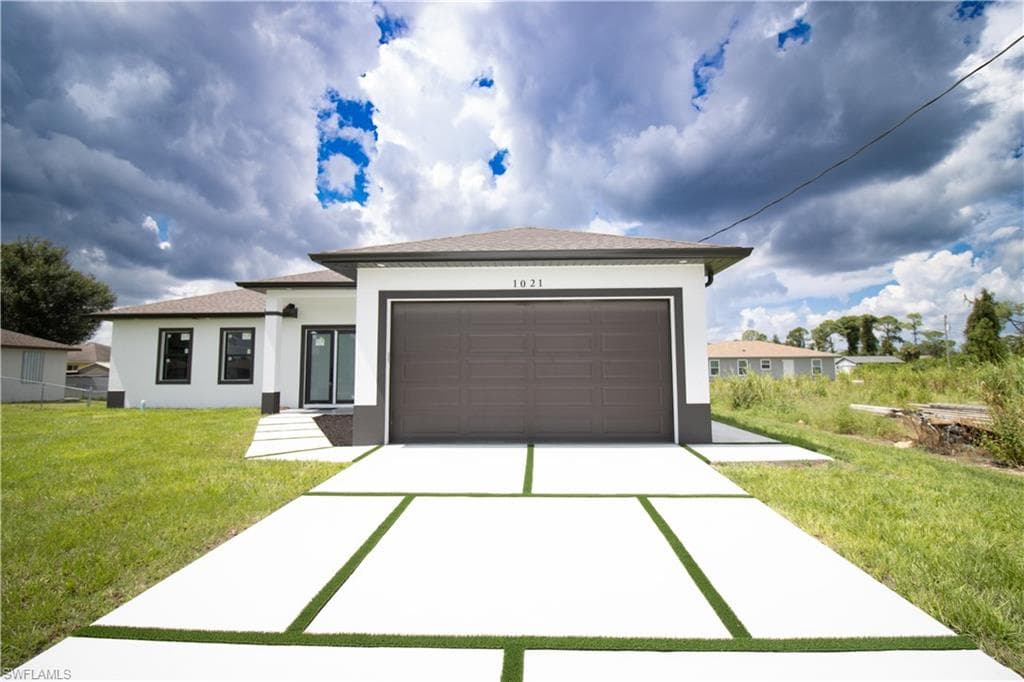 1021 Anson AVE LEHIGH ACRES, FL 33971