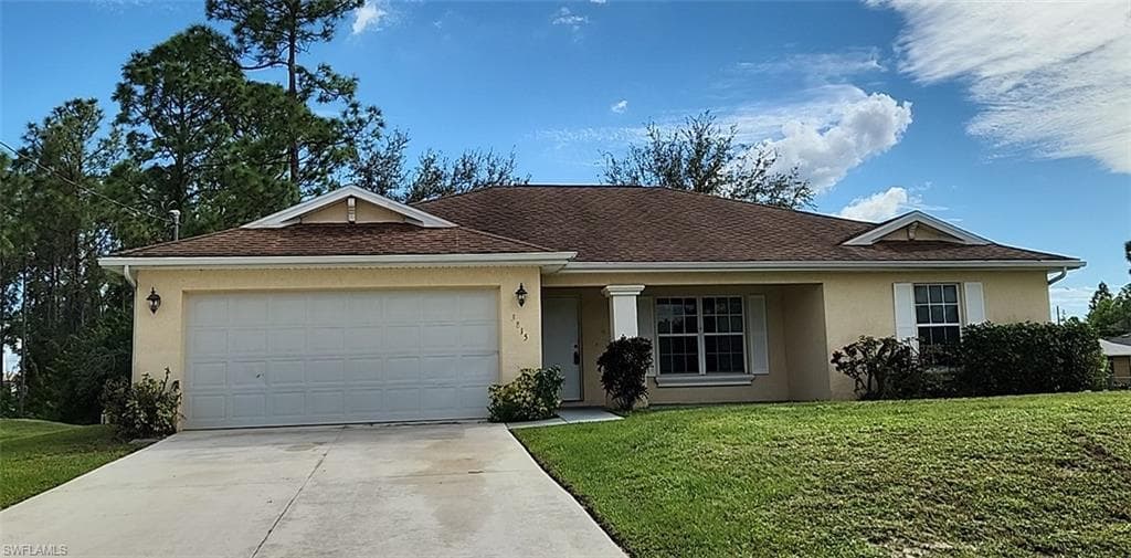 3815 16th ST W LEHIGH ACRES, FL 33971