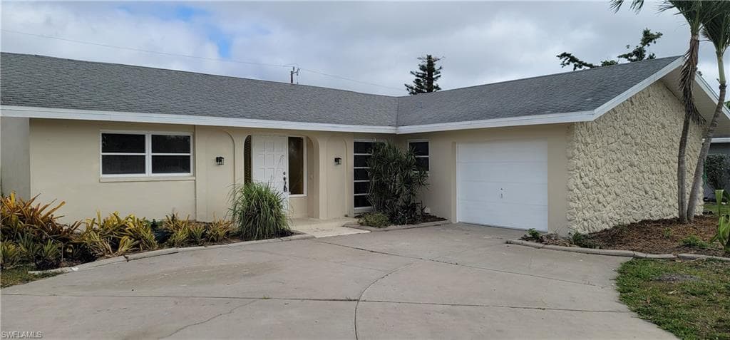 1311 SE 25th TER CAPE CORAL, FL 33904