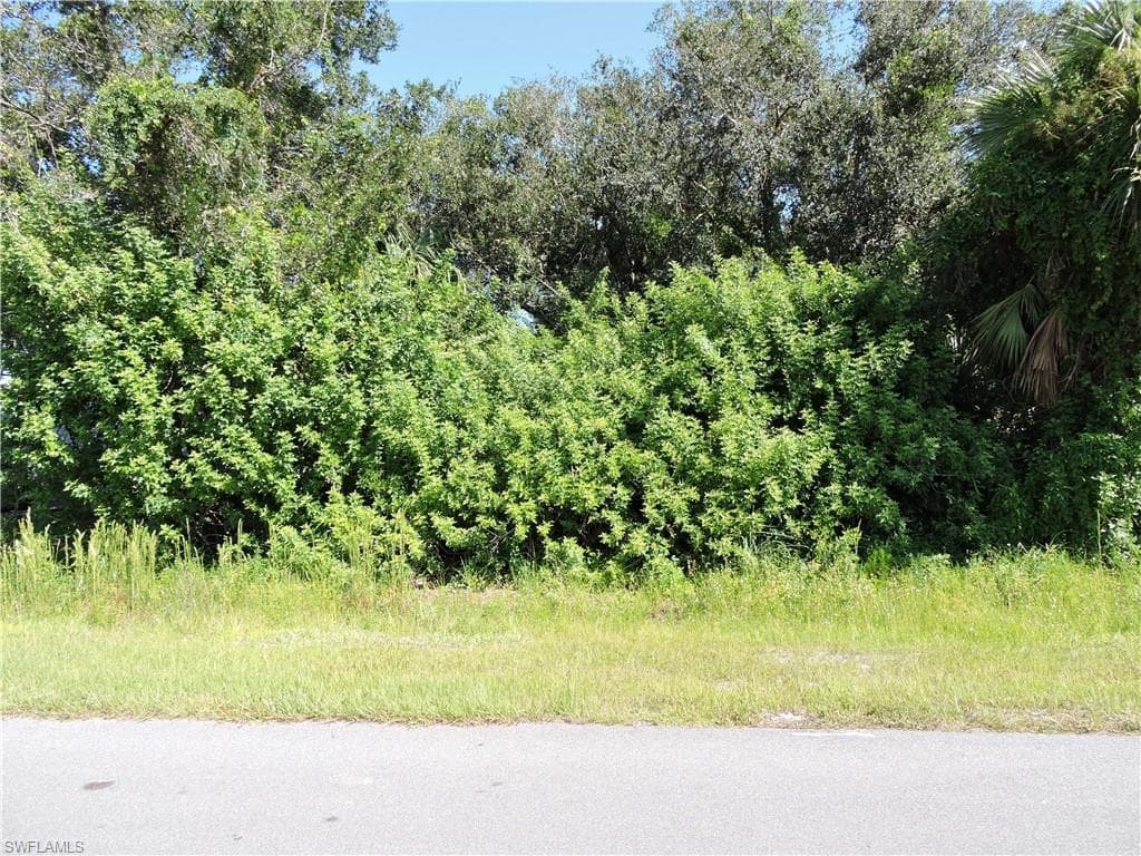 6231 Castlewood CIR FORT MYERS, FL 33905