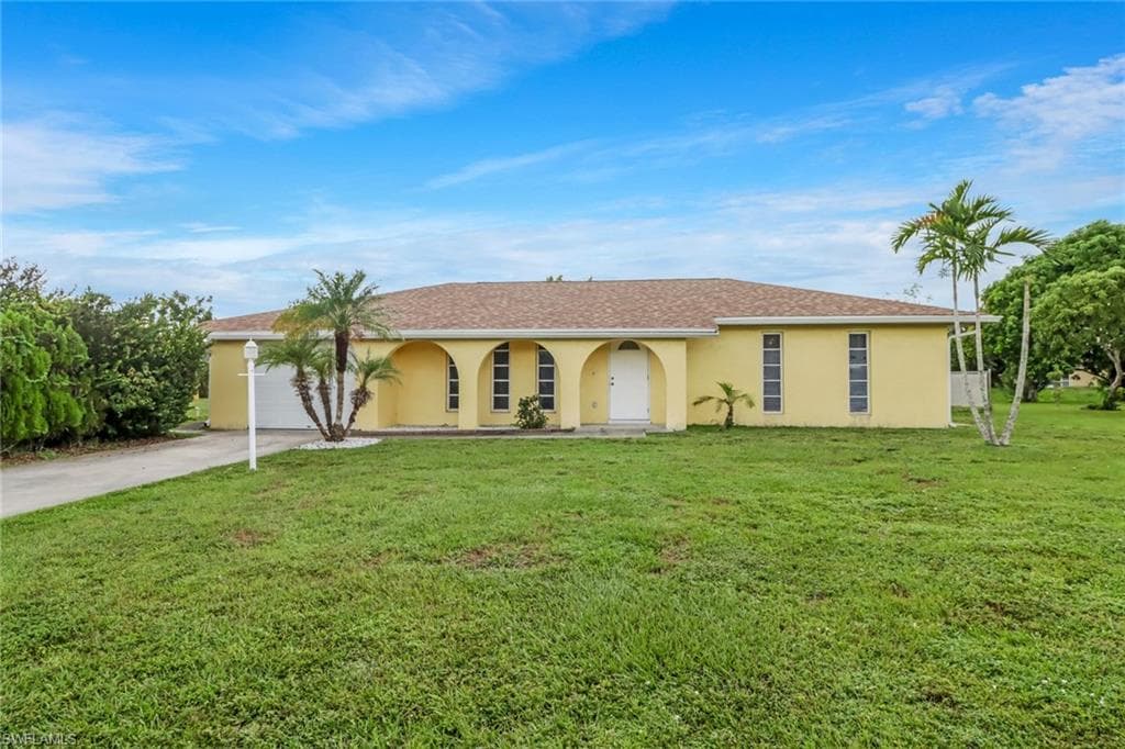 1416 Caywood Cir S LEHIGH ACRES, FL 33936