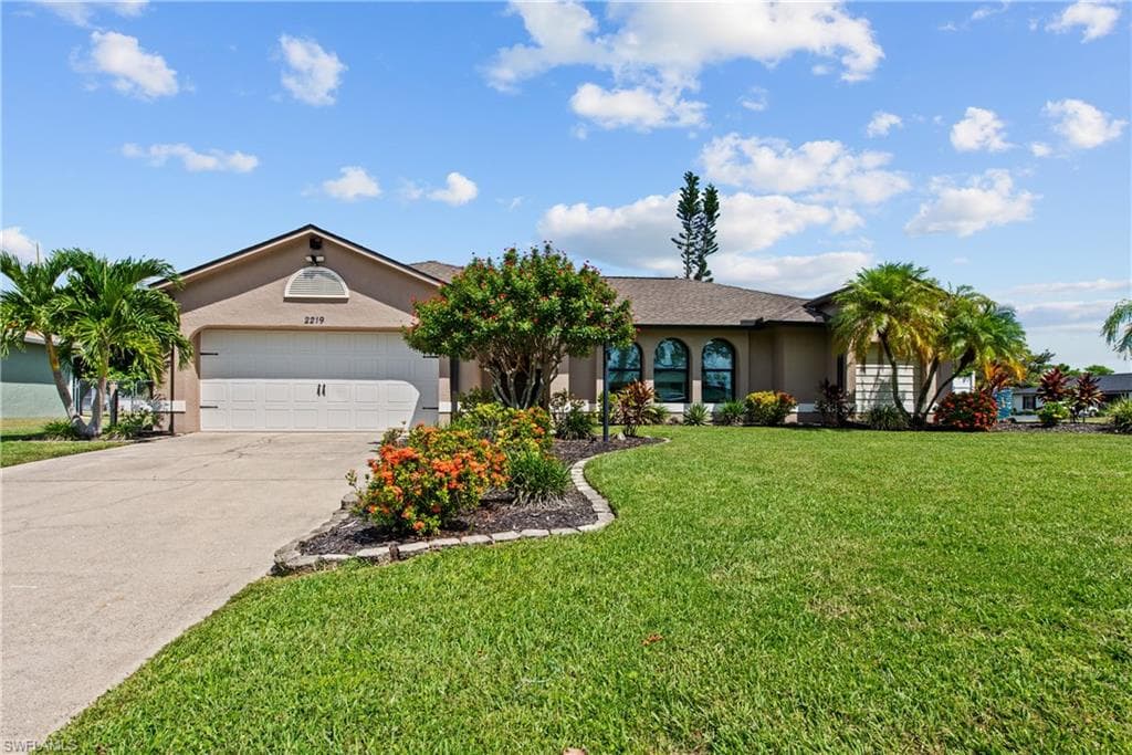 2219 SE 7th ST CAPE CORAL, FL 33990
