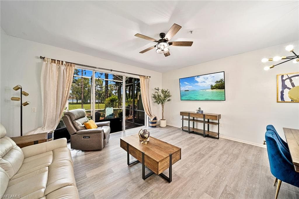 816 Hampton CIR NAPLES, FL 34105