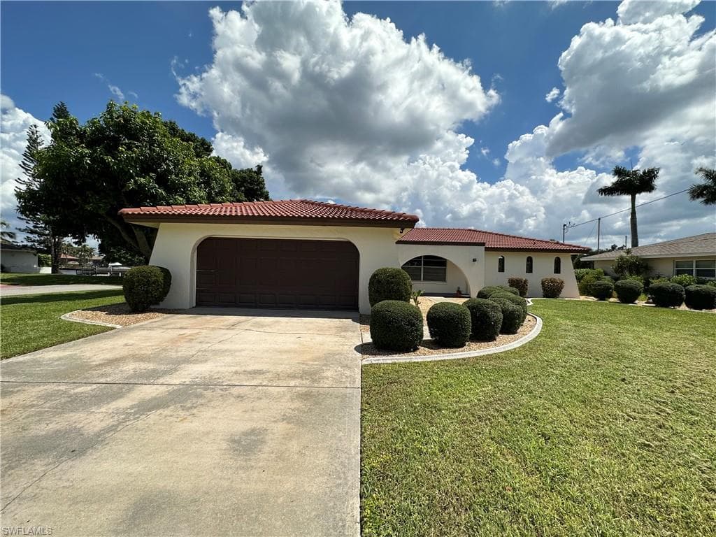 3615 SE 18th AVE CAPE CORAL, FL 33904