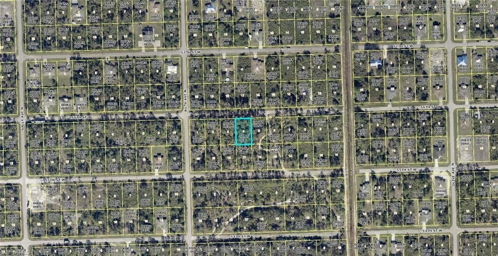 3227 56th ST W LEHIGH ACRES, FL 33971
