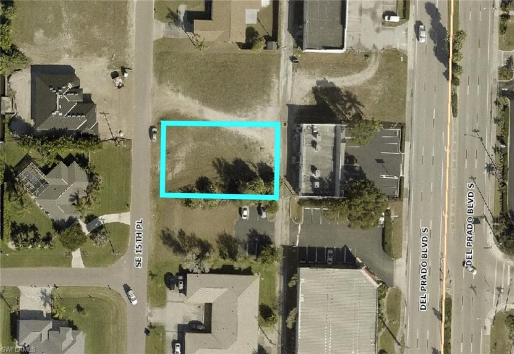 2125 15th PL CAPE CORAL, FL 33990
