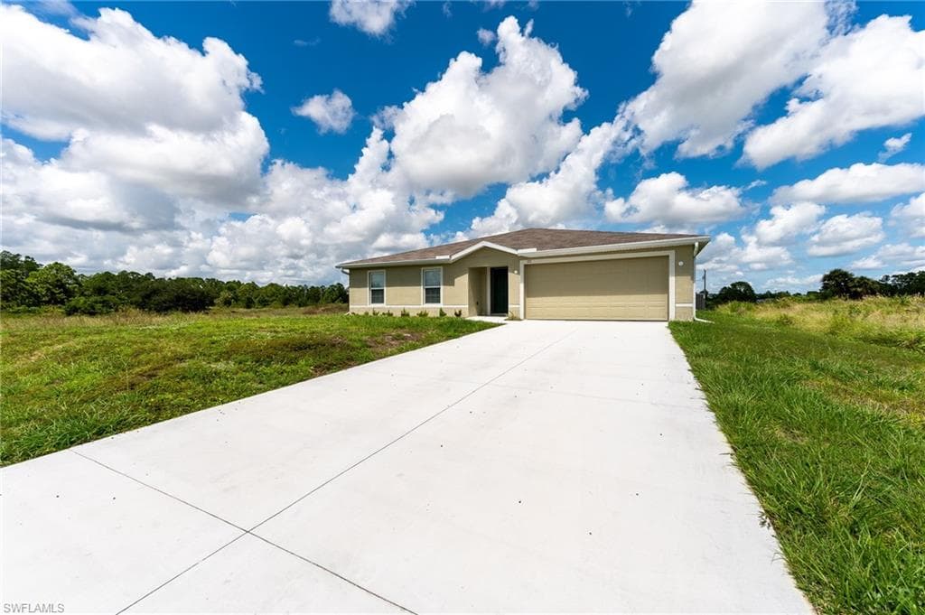 771 Asher ST E LEHIGH ACRES, FL 33974