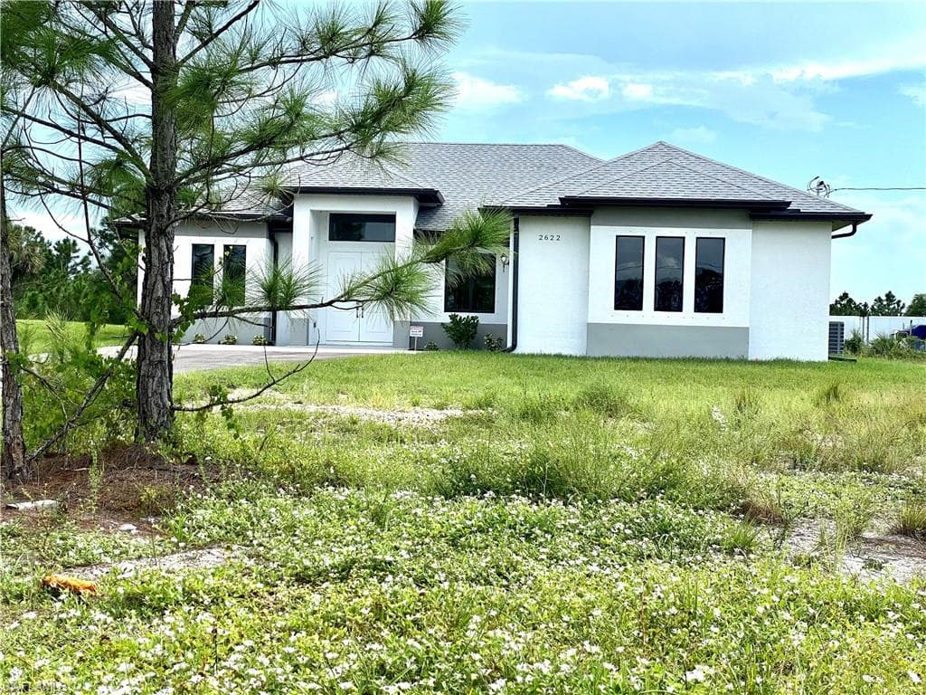 3843 50TH AVE NE NAPLES, FL 34120
