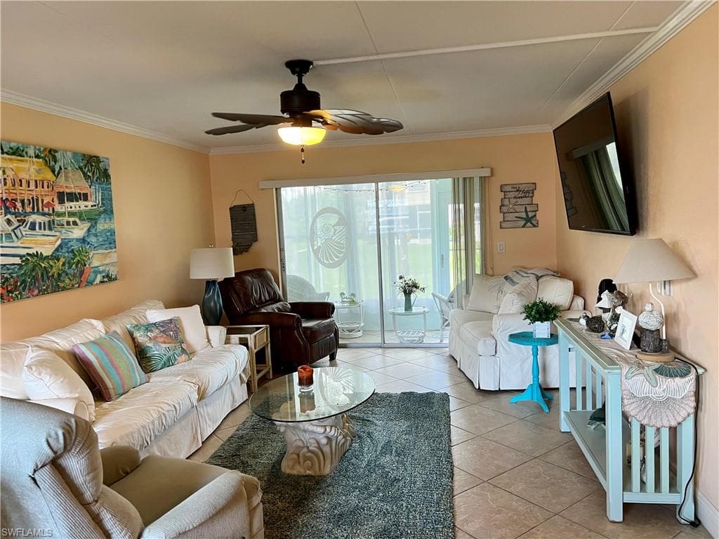 1107 Tropic TER NORTH FORT MYERS, FL 33903