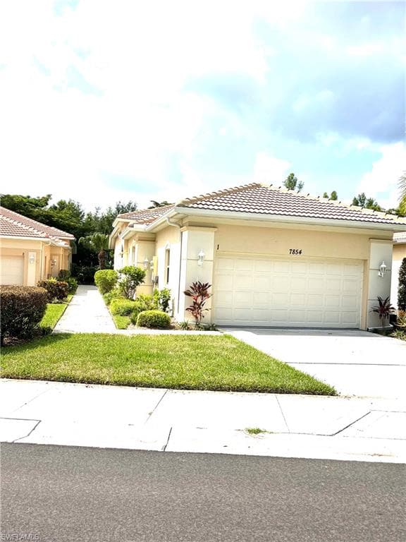 7854 Sanctuary CIR 0-1 NAPLES, FL 34104