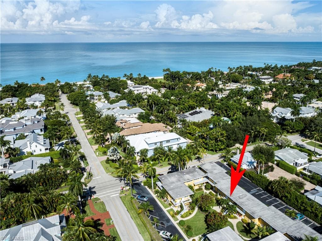 213 8th AVE S 213A NAPLES, FL 34102