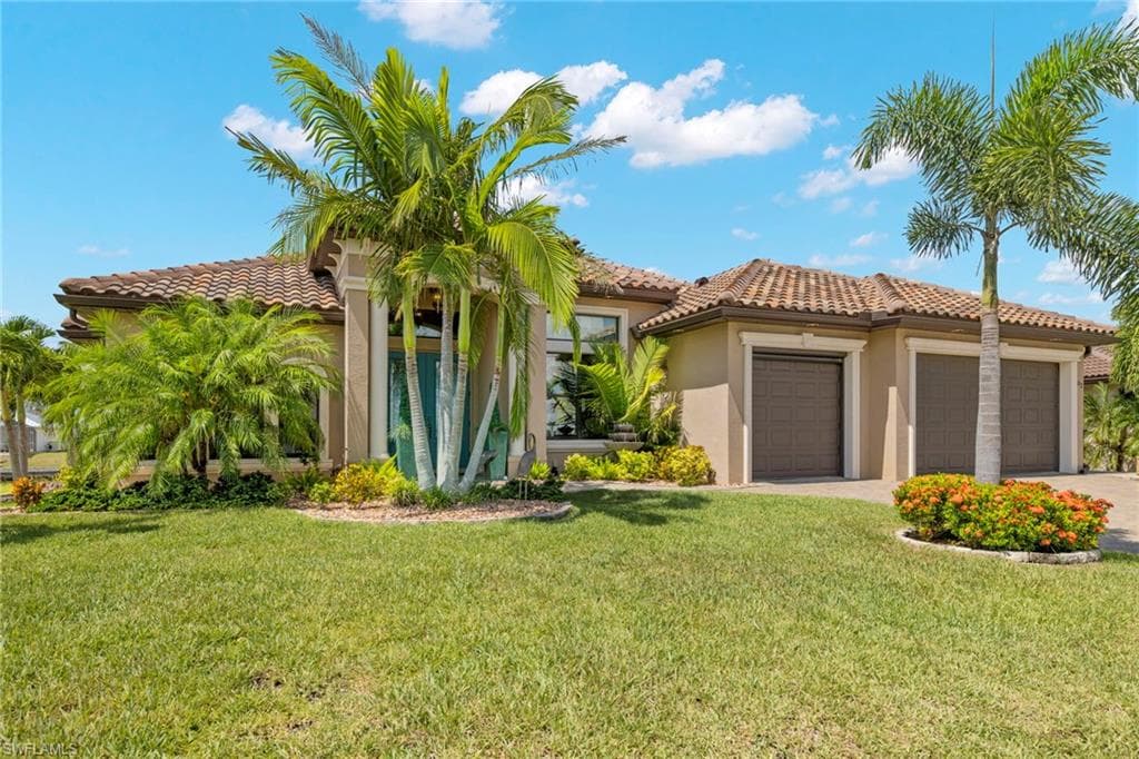 202 NW 32nd PL CAPE CORAL, FL 33993