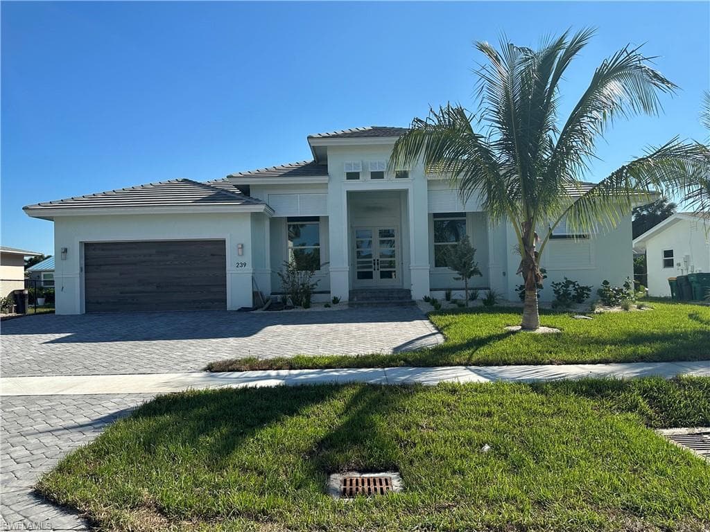 239 Tahiti RD MARCO ISLAND, FL 34145