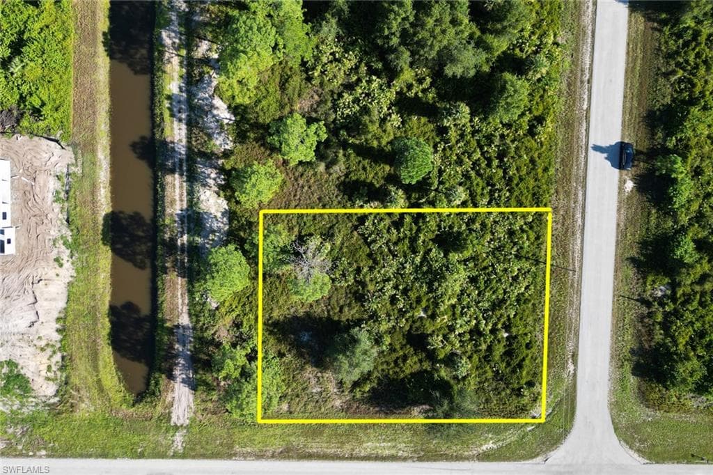 352 Genoa AVE S LEHIGH ACRES, FL 33974
