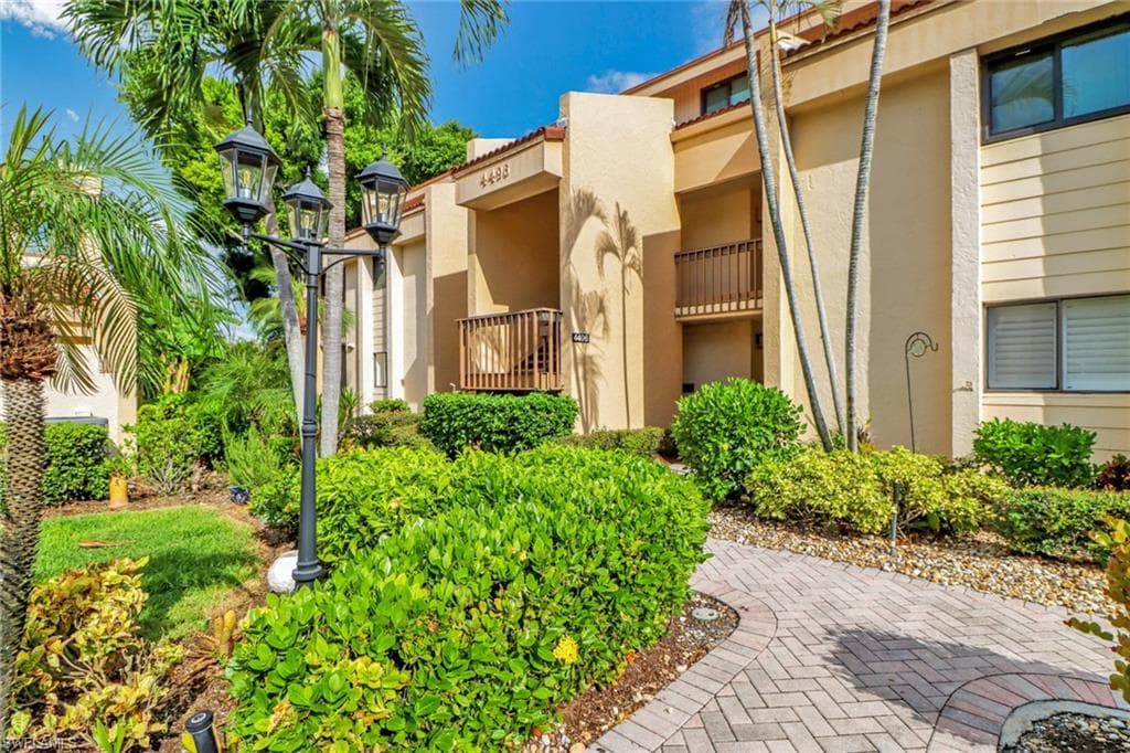 4496 Windjammer LN 1B FORT MYERS, FL 33919