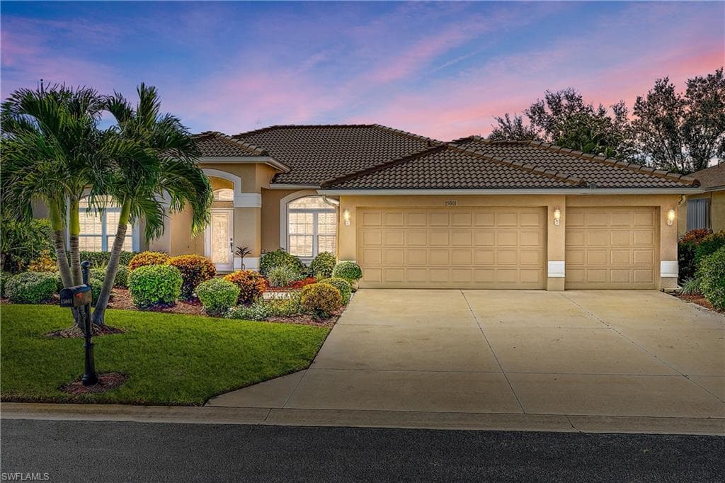 15001 BALMORAL LOOP FORT MYERS, FL 33919