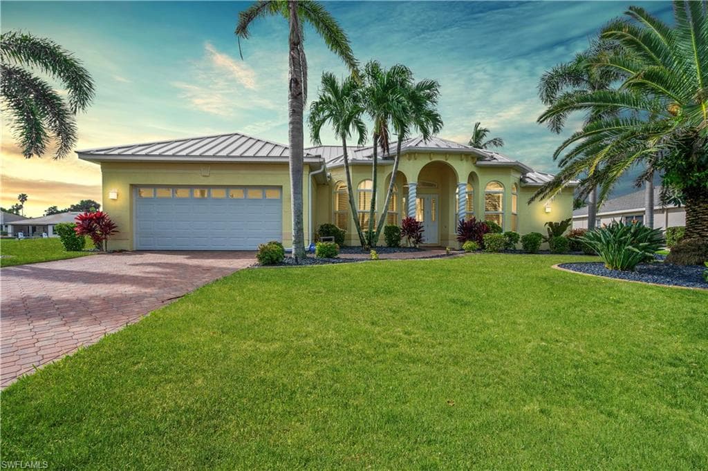 1806 SE 21st ST CAPE CORAL, FL 33990
