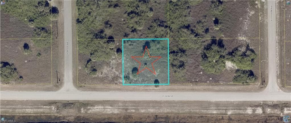 2503 E 16th ST LEHIGH ACRES, FL 33972
