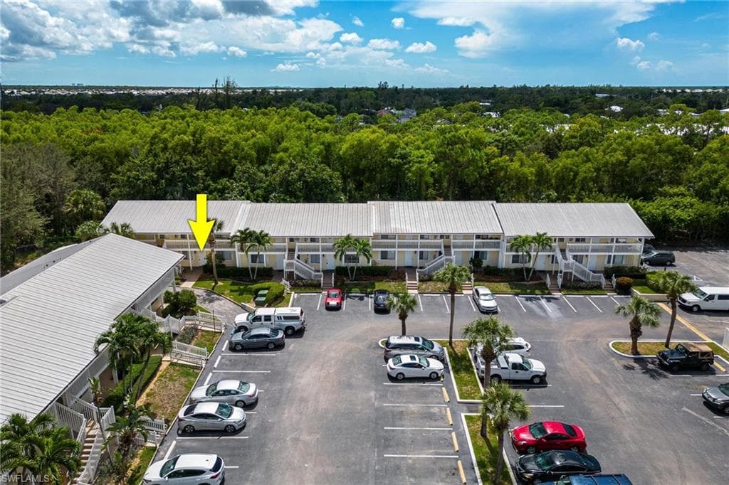 4635 Bayshore DR P2 NAPLES, FL 34112