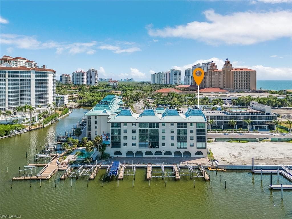 271 Southbay DR 141 NAPLES, FL 34108