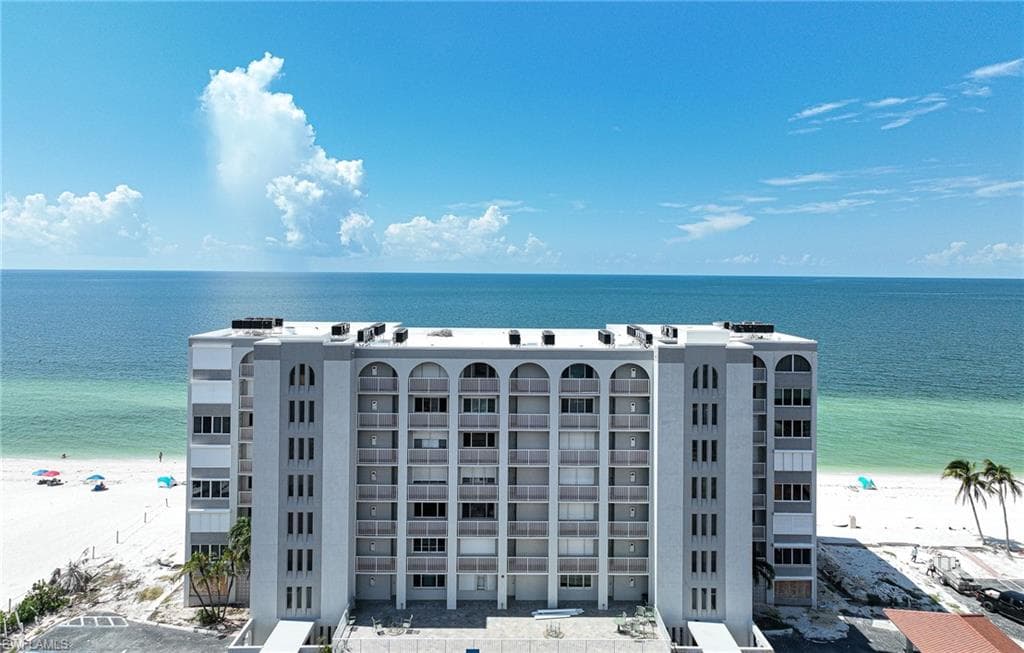 26000 Hickory BLVD 402 BONITA SPRINGS, FL 34134