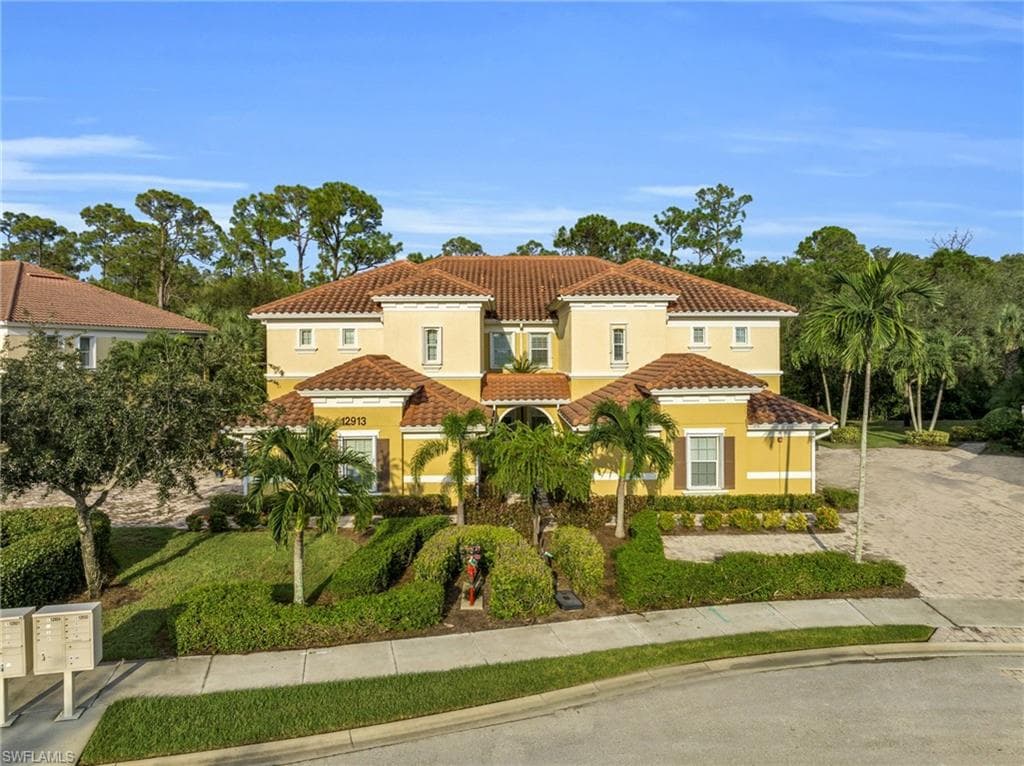 12913 New Market ST 101 FORT MYERS, FL 33913