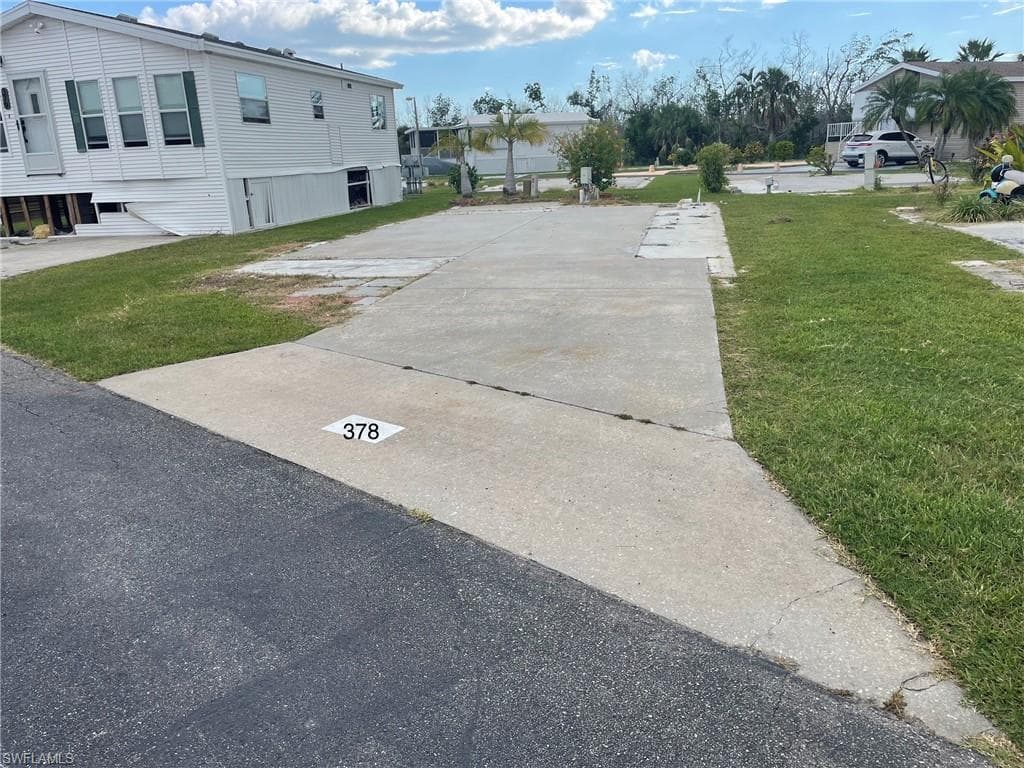 19681 Summerlin RD 378 FORT MYERS, FL 33908