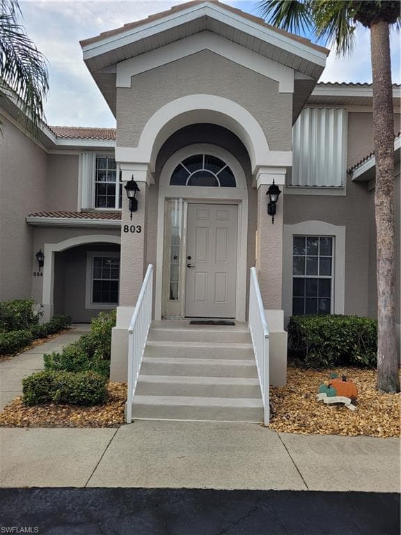 10132 Colonial Country Club BLVD 803 FORT MYERS, FL 33913