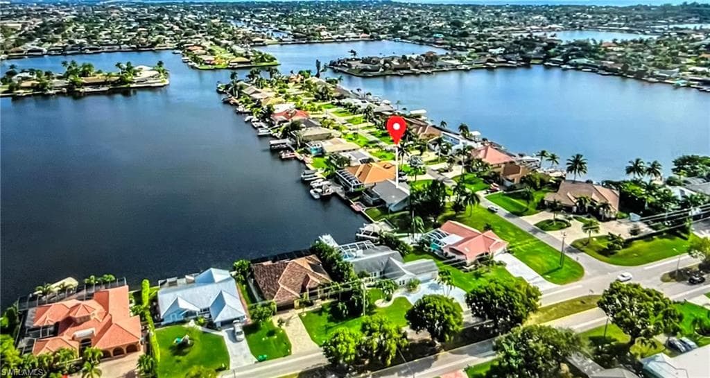 717 49th LN CAPE CORAL, FL 33914