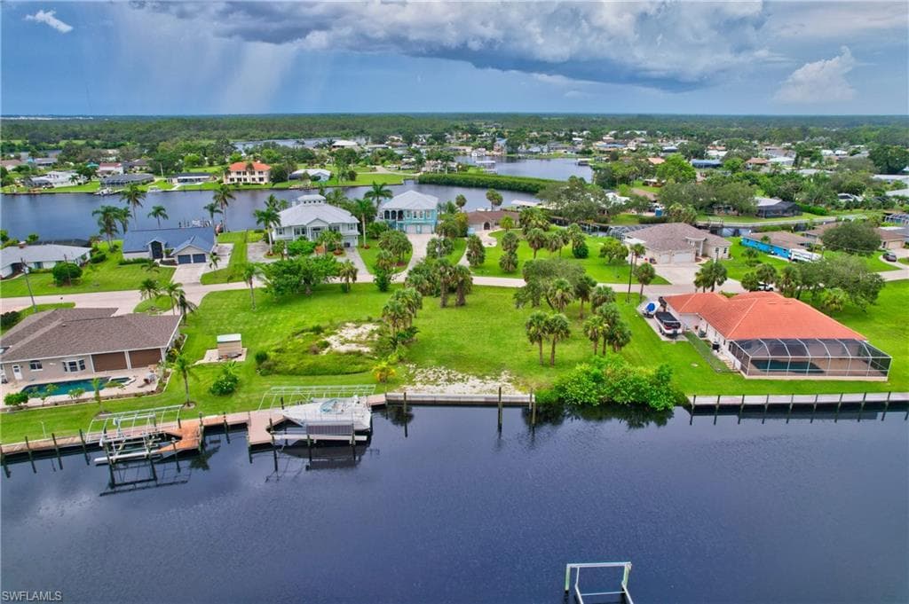 13427 Marquette BLVD FORT MYERS, FL 33905