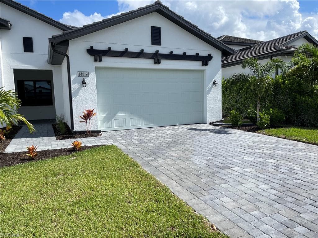 14819 Loggerhead DR NAPLES, FL 34120