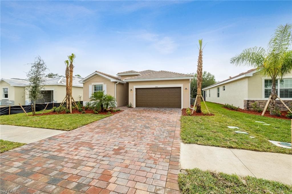3358 Weston Manor DR ALVA, FL 33920