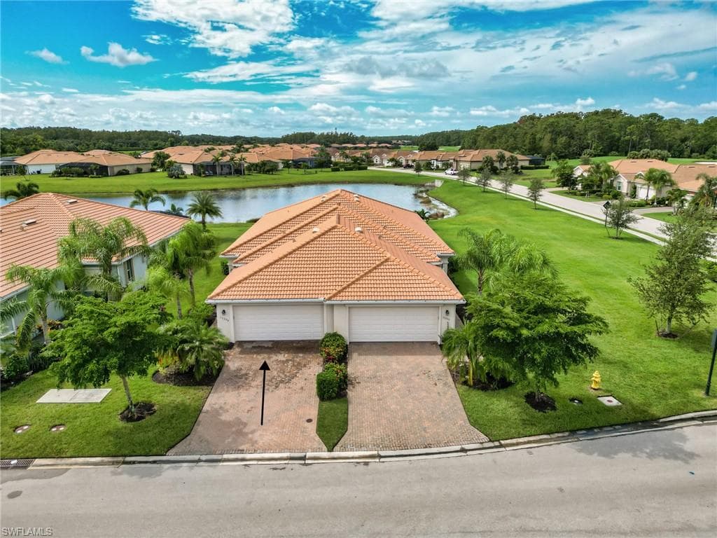 10204 Prato DR FORT MYERS, FL 33913