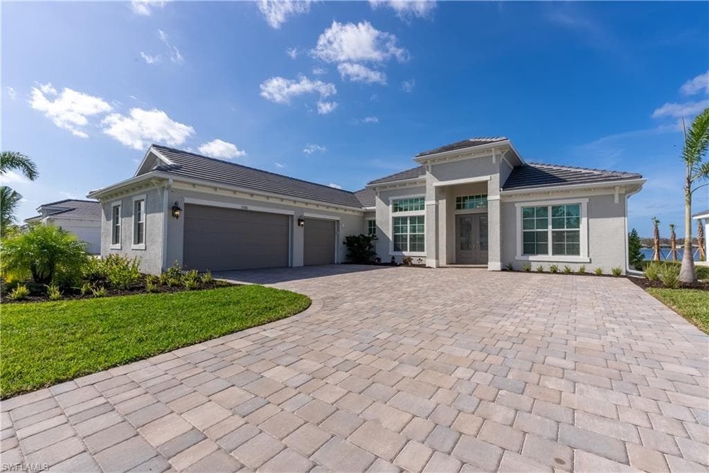 13784 Blue Bay CIR FORT MYERS, FL 33913