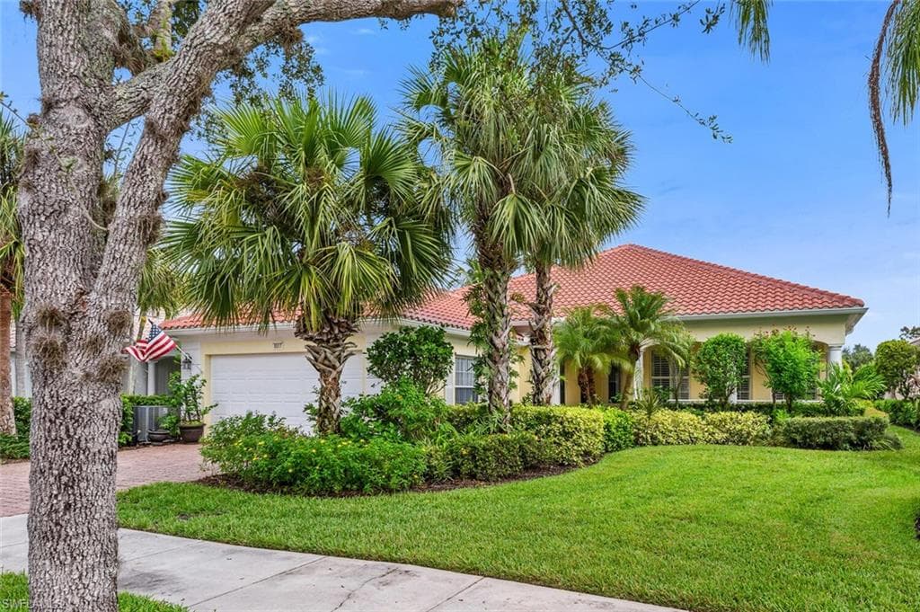 8017 Wilfredo CT NAPLES, FL 34114