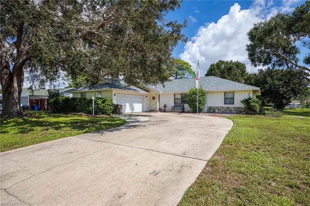 18145 Wood DR FORT MYERS, FL 33967