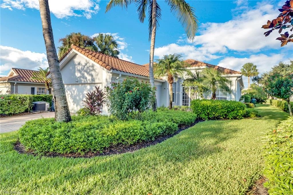 4609 Navassa LN NAPLES, FL 34119