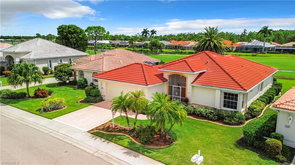 2040 Corona Del Sire DR NORTH FORT MYERS, FL 33917