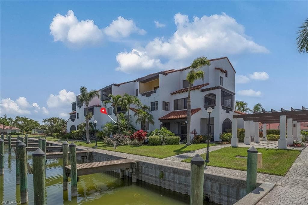 15110 Ports Of Iona DR 102 FORT MYERS, FL 33908