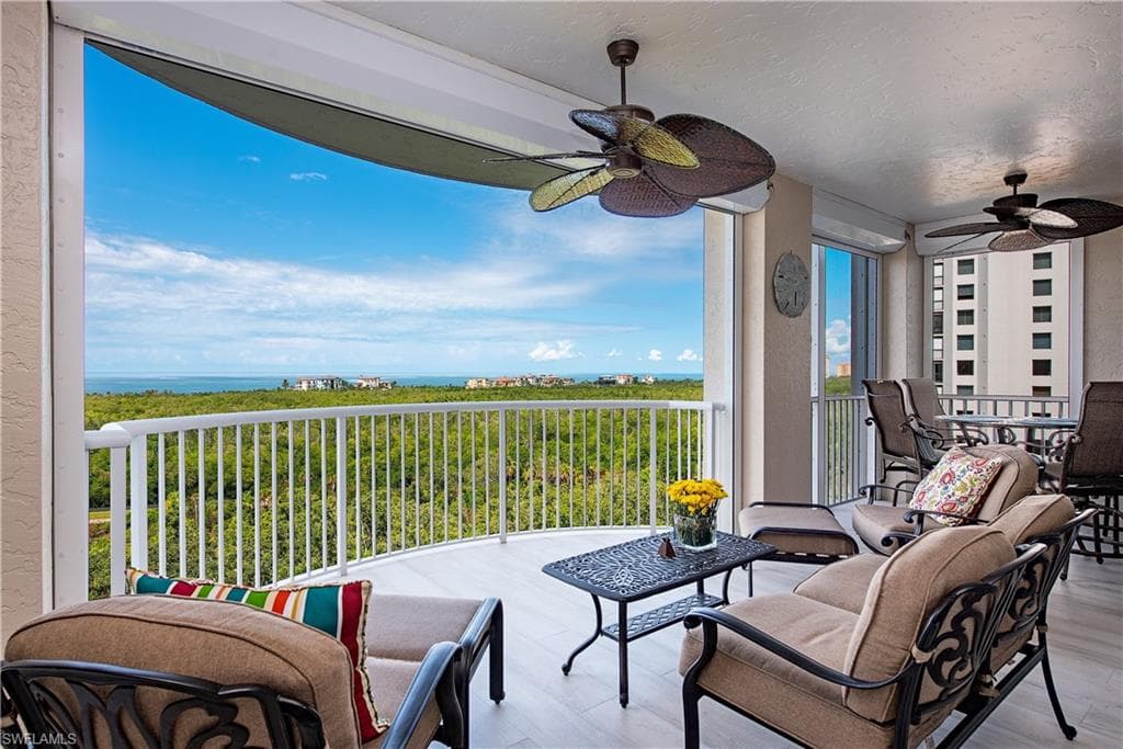 7117 Pelican Bay BLVD 808 NAPLES, FL 34108