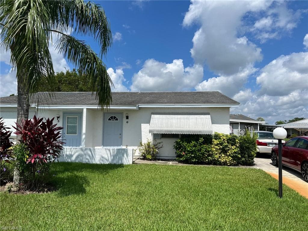 6 Aztec Lily LN LEHIGH ACRES, FL 33936