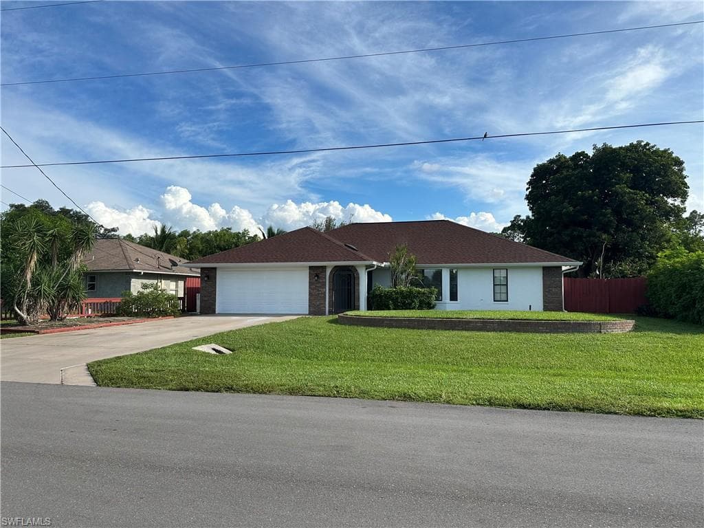 4112 32nd AVE SW NAPLES, FL 34116