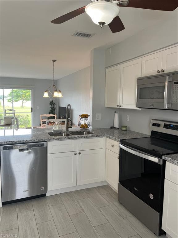 25484 Cockleshell DR 905