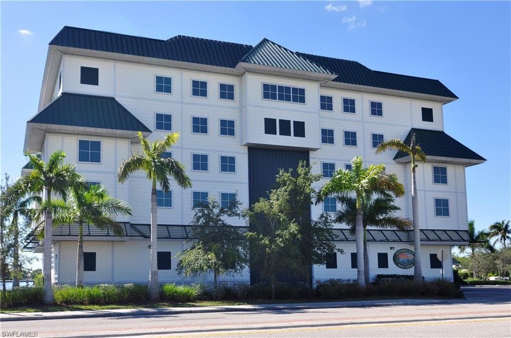 4751 Bonita Beach RD BONITA SPRINGS, FL 34134