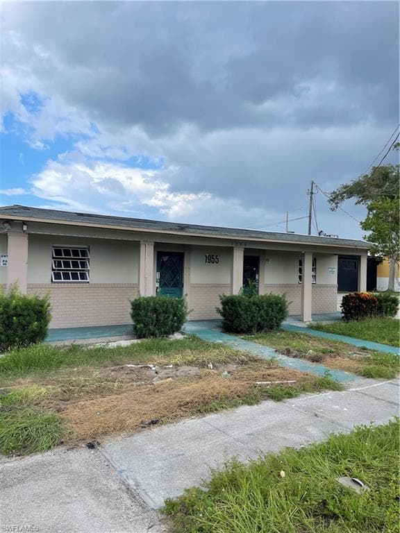 1955 Maravilla AVE FORT MYERS, FL 33901