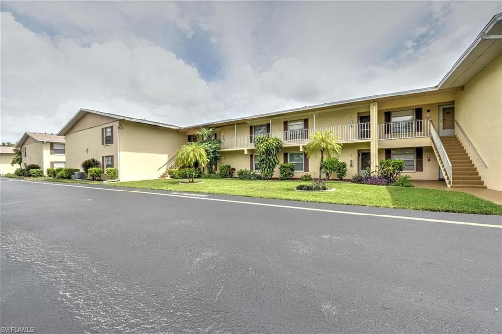 1100 Pondella RD 812 CAPE CORAL, FL 33909
